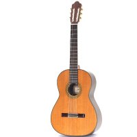 Esteve 7SR Solid Rosewood Classical Guitar with solid cedar top.